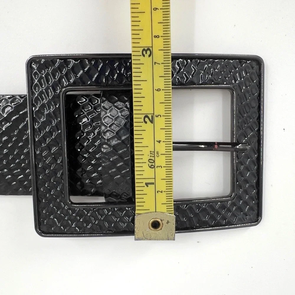 Women's Wide Black Leather Belt M Snakeskin Embossed Oversized Vintage Statement